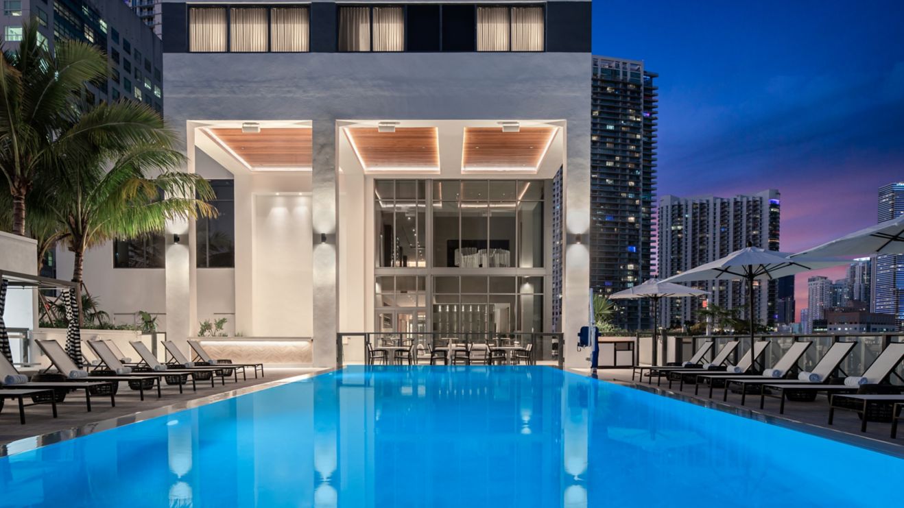 Where to Stay in Miami & How to Get Around with an Electric Car