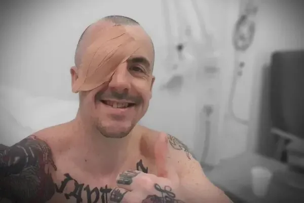Alan Knight, 38