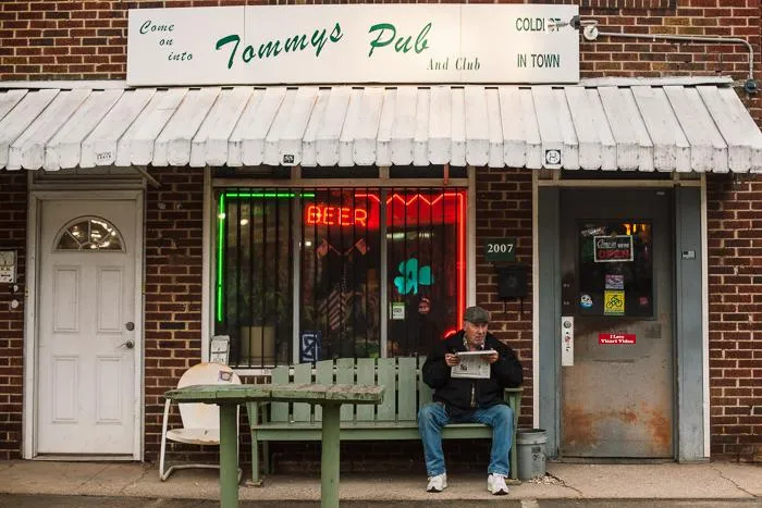 Cold Beer, Live Tunes, and Local Vibes: Why Tommy’s Pub Is the Heartbeat of Charlotte’s Eastside