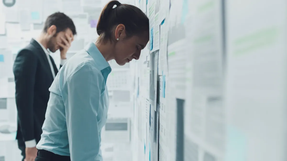 Could Imposter Syndrome Be Killing Your Team’s Performance?