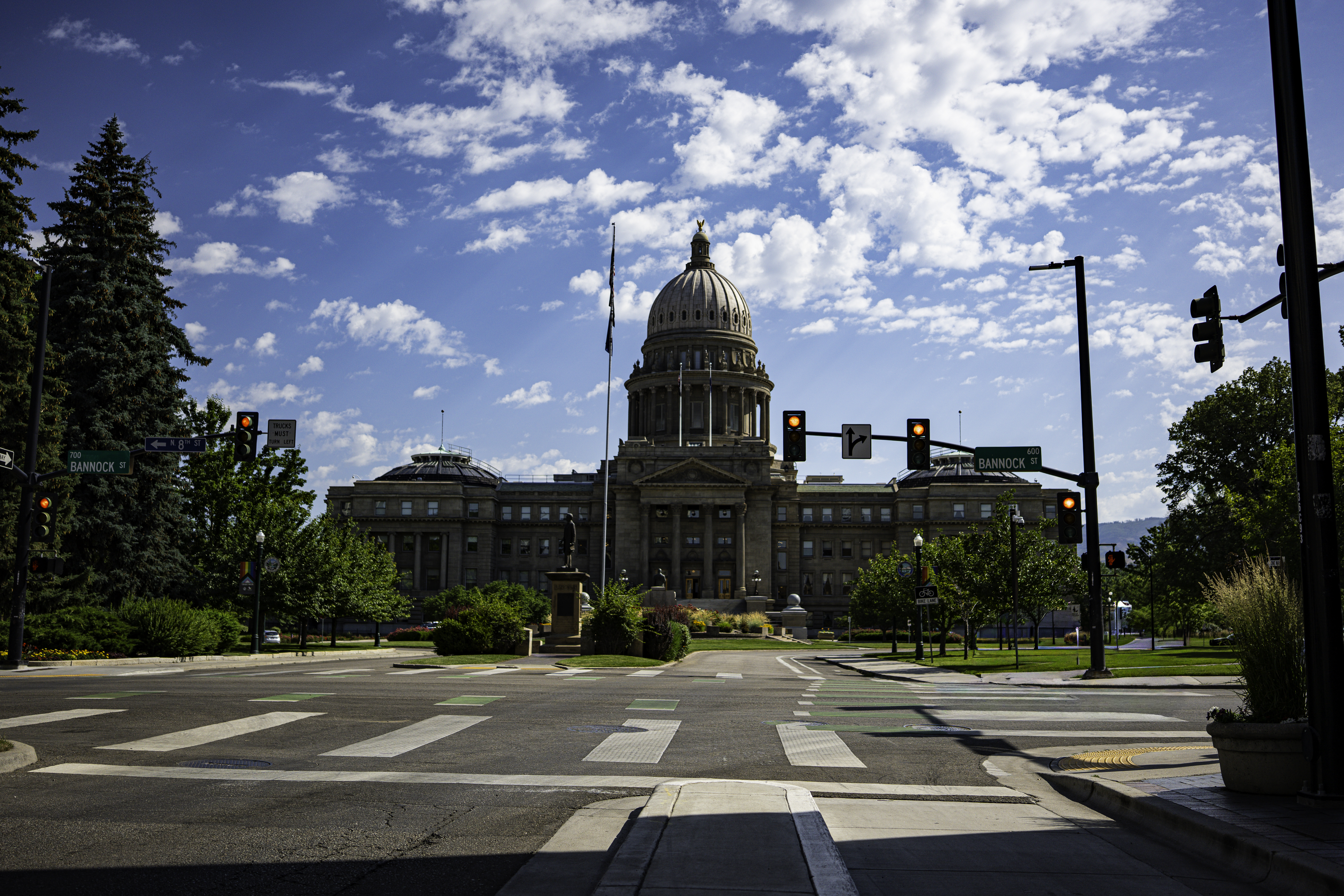 idaho state capitol building photographed by photographer jaymz maurer