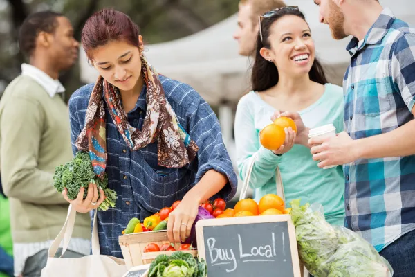 Farmer's Market - Shop Local