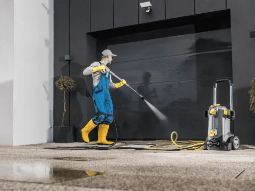 How Often Should You Pressure Wash Your Home in the Central Valley?