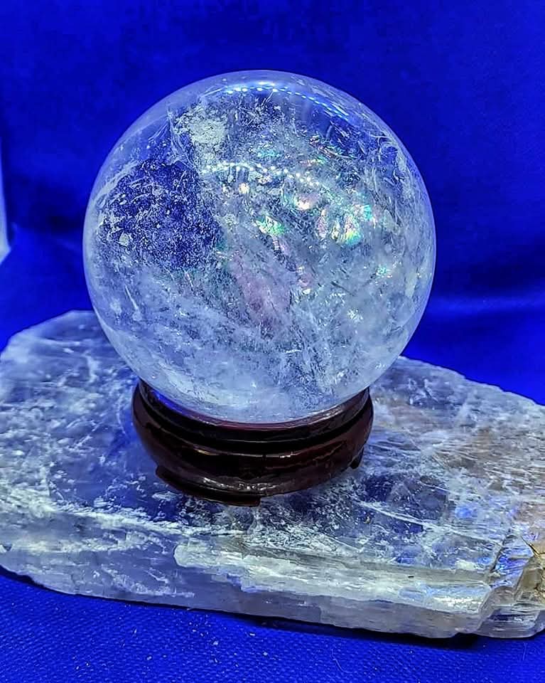 Key Activation #33: The Right Crystal for Your Energy: How Crystals Work as Supportive Tools