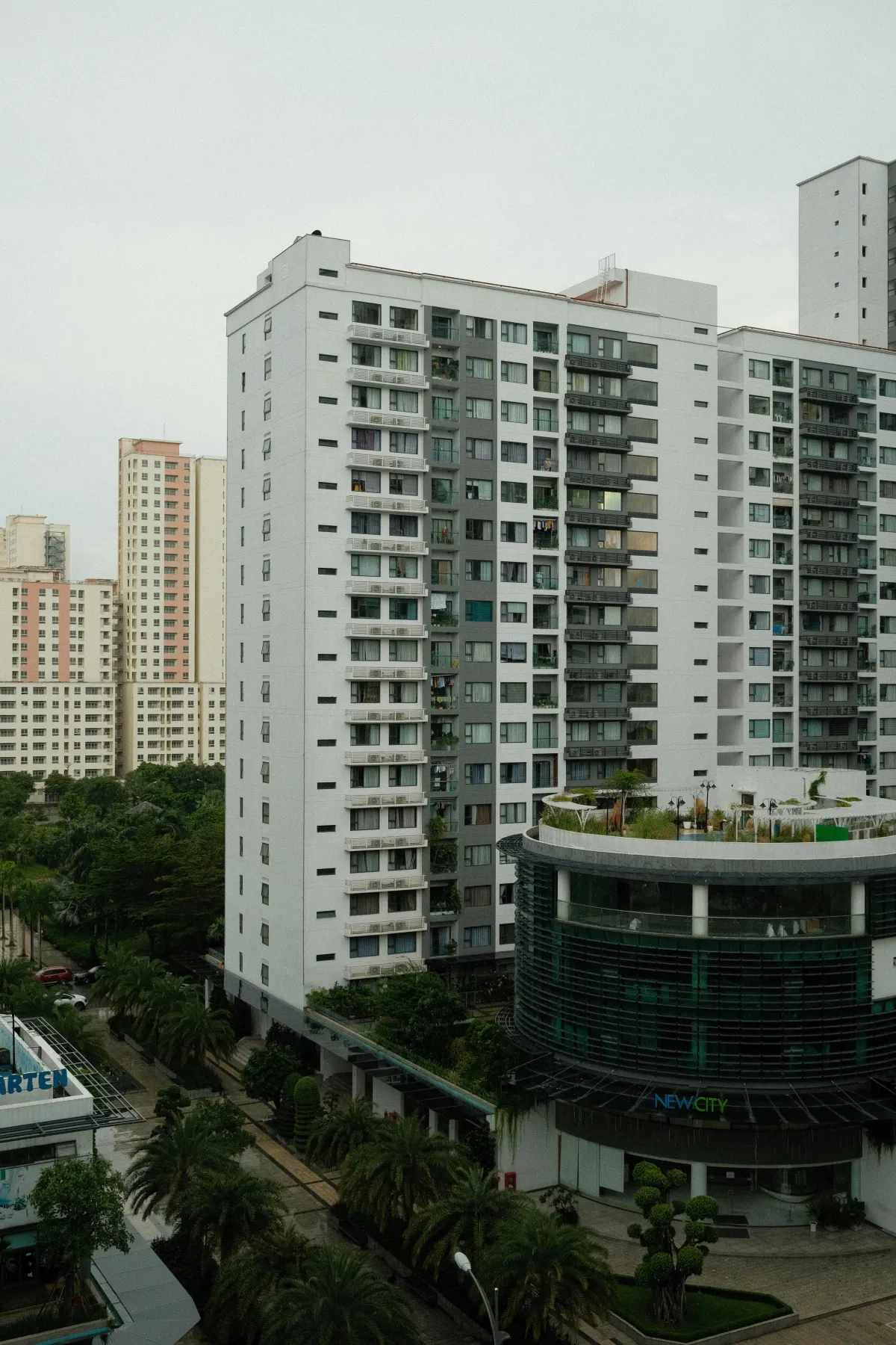 Investing in Value-Add Real Estate Syndications: Unlocking Upside Potential