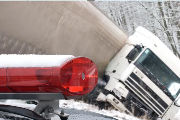 I-35 Fatal Truck Crashes: Federal Road Liability Insights for North Carolina Victims