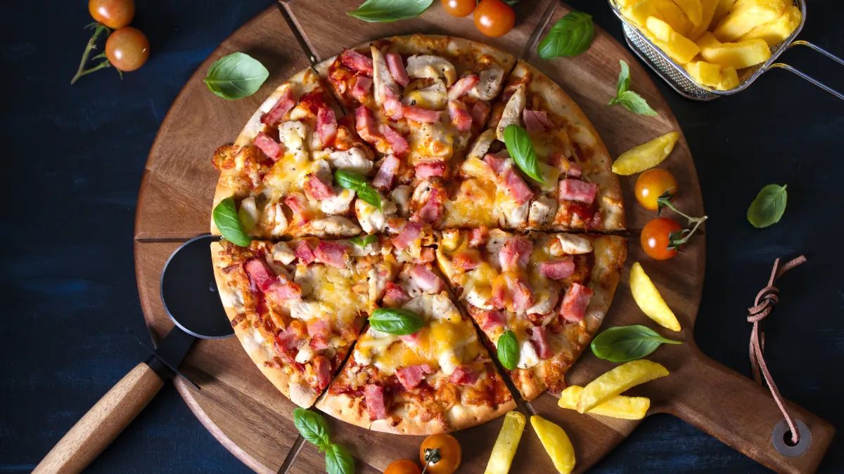 Pizza and fries Thursday Glendale CA
