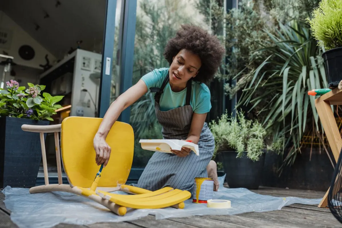 Low-Cost Ways to Redecorate Your Home