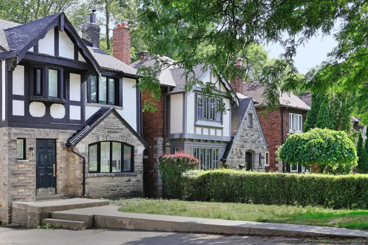 Homeownership in the GTA vs. Commuting: Which Path Aligns With Your Goals?