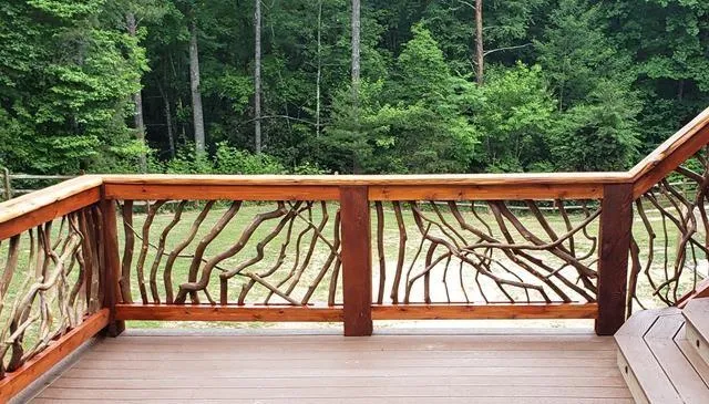Wood Deck Railings