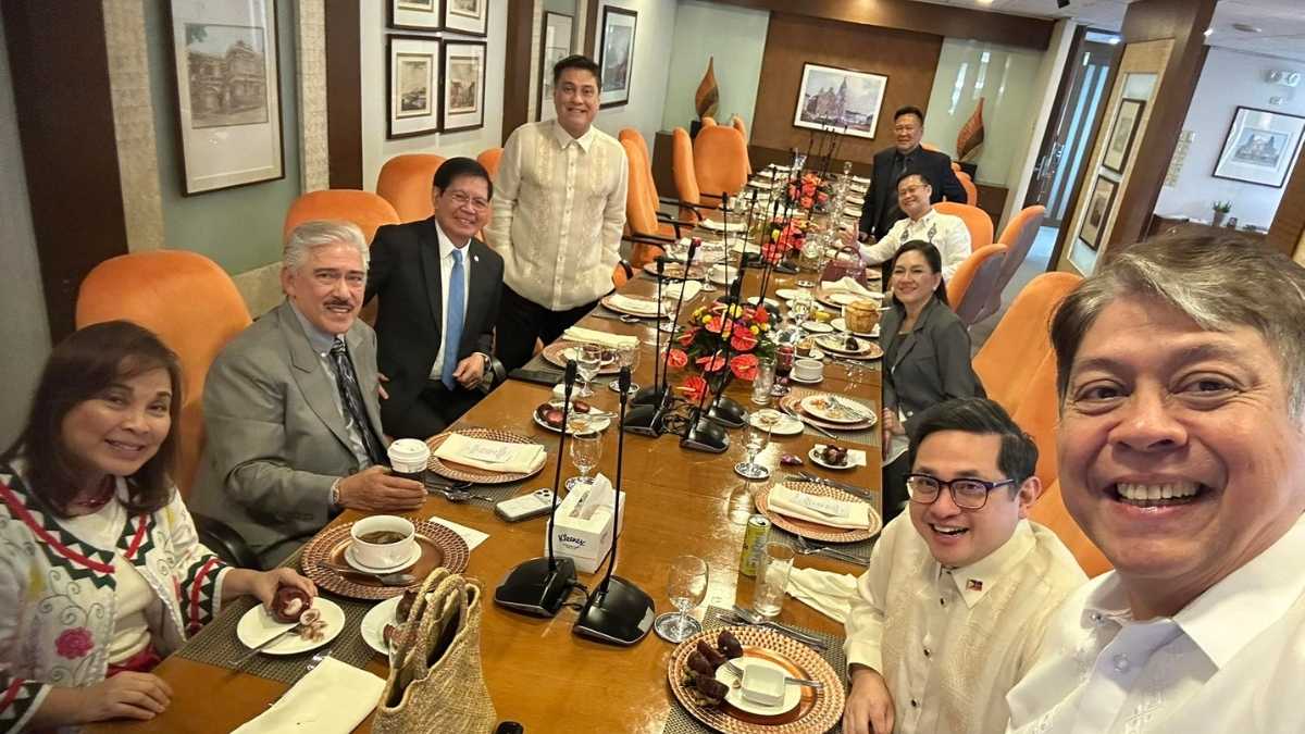 🚨 Political Watch | Biglang Kambyo Matapos Mabuking — Kapag Salita ang Umiwan, Deny ang Takbuhan