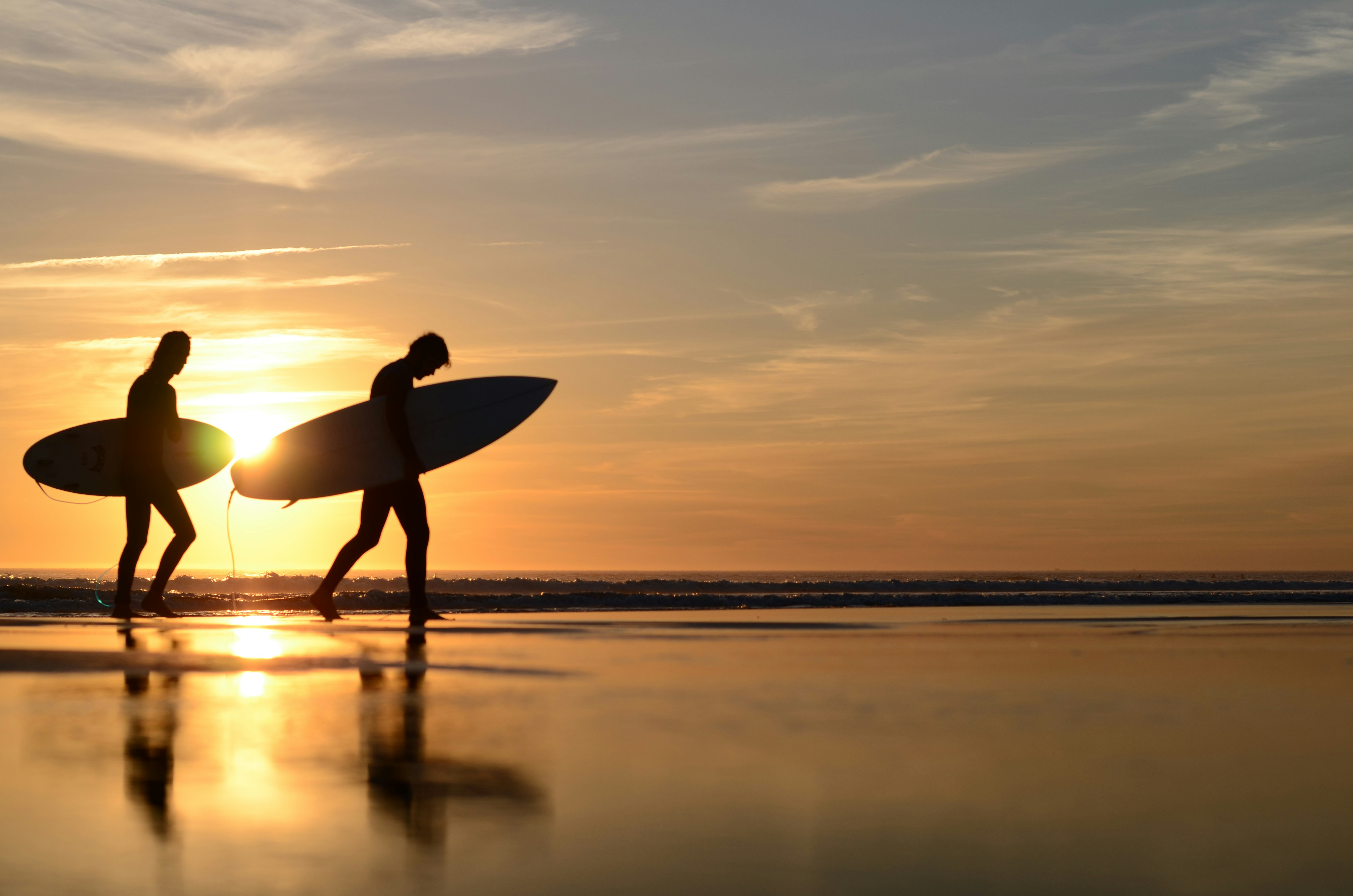 Random vs. Strategic: Two Surfers, Two Approaches, Completely Different Results