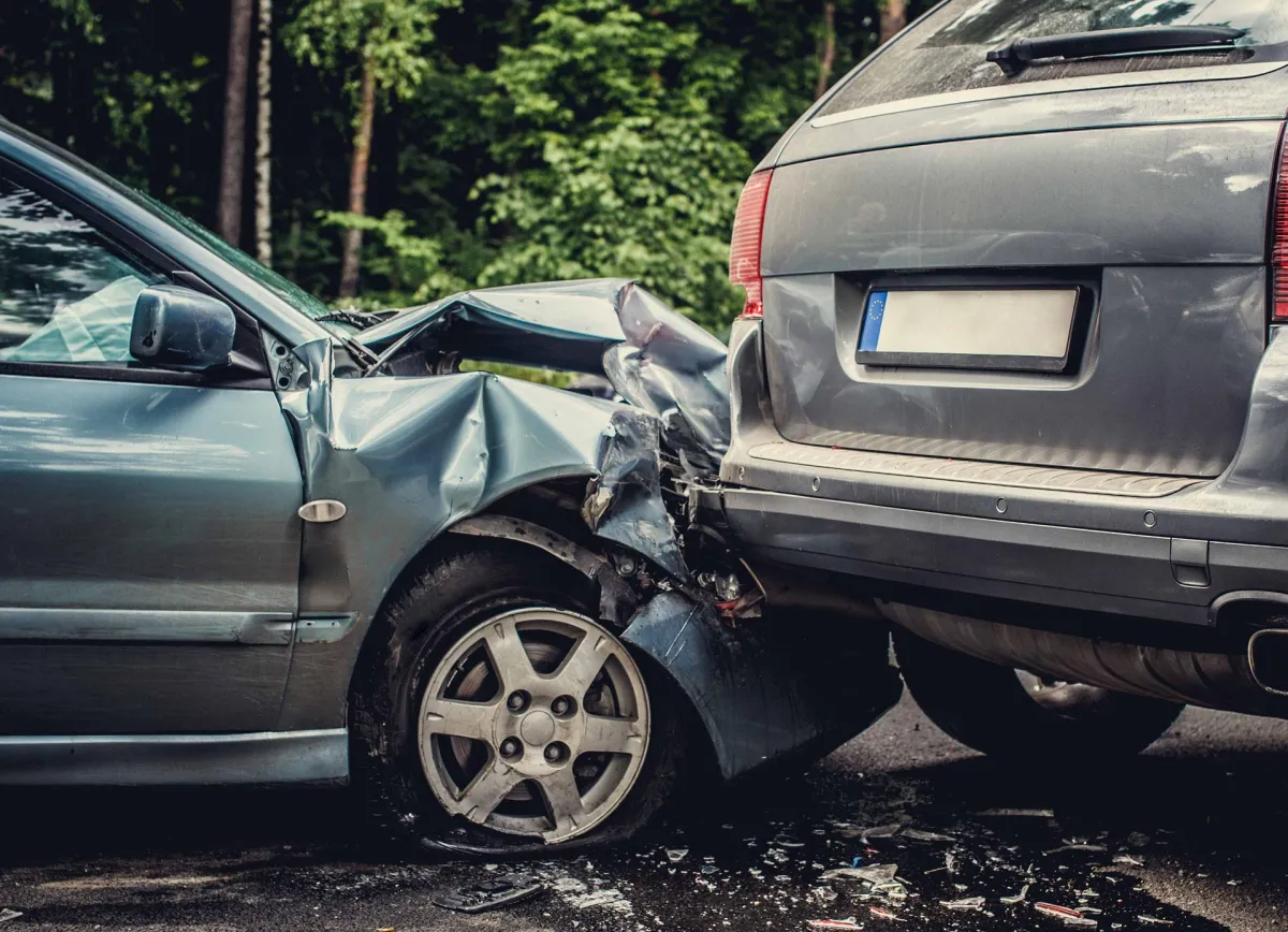 How Comparative Negligence in Illinois Can Affect Your Compensation After a Multi-Vehicle Crash