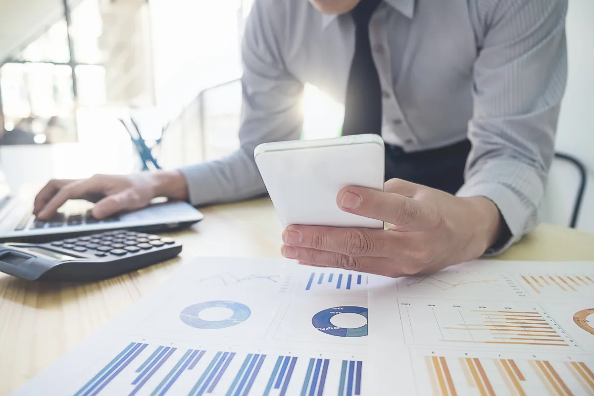 Are Rising Rates Squeezing Your Business? Adapting to Market Shifts as a Loan Officer