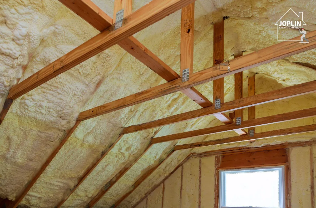 Spray Foam Insulation for Log Homes in Joplin: Benefits and Installation Tips