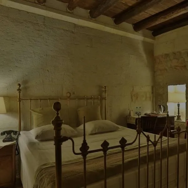 Yunak Evleri classic room