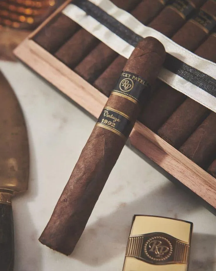 The Power of Custom Cigar Bands