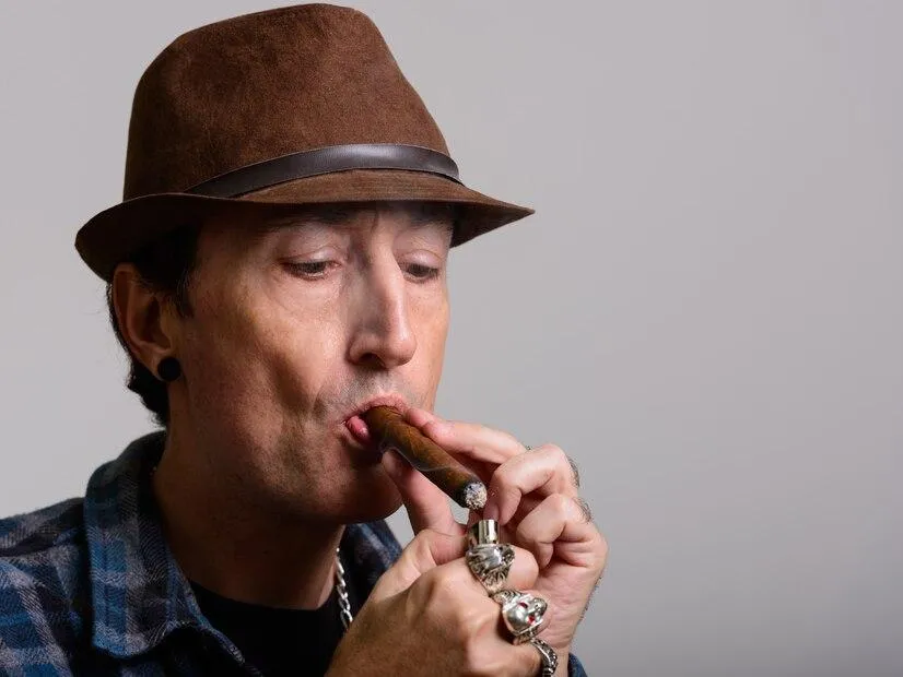 Discover the World of Cigars