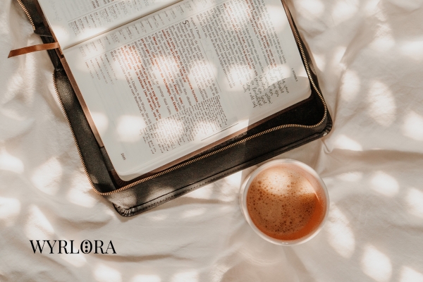 Which Bible Translation Should I Choose? A Midlife-Friendly Guide (NIV vs NLT vs ESV + Tips)