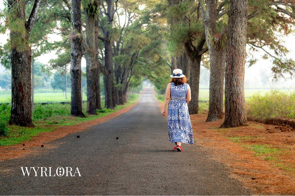 Caregiver Burnout in Midlife: Signs You’re Carrying Too Much — and a Kind Reset Plan