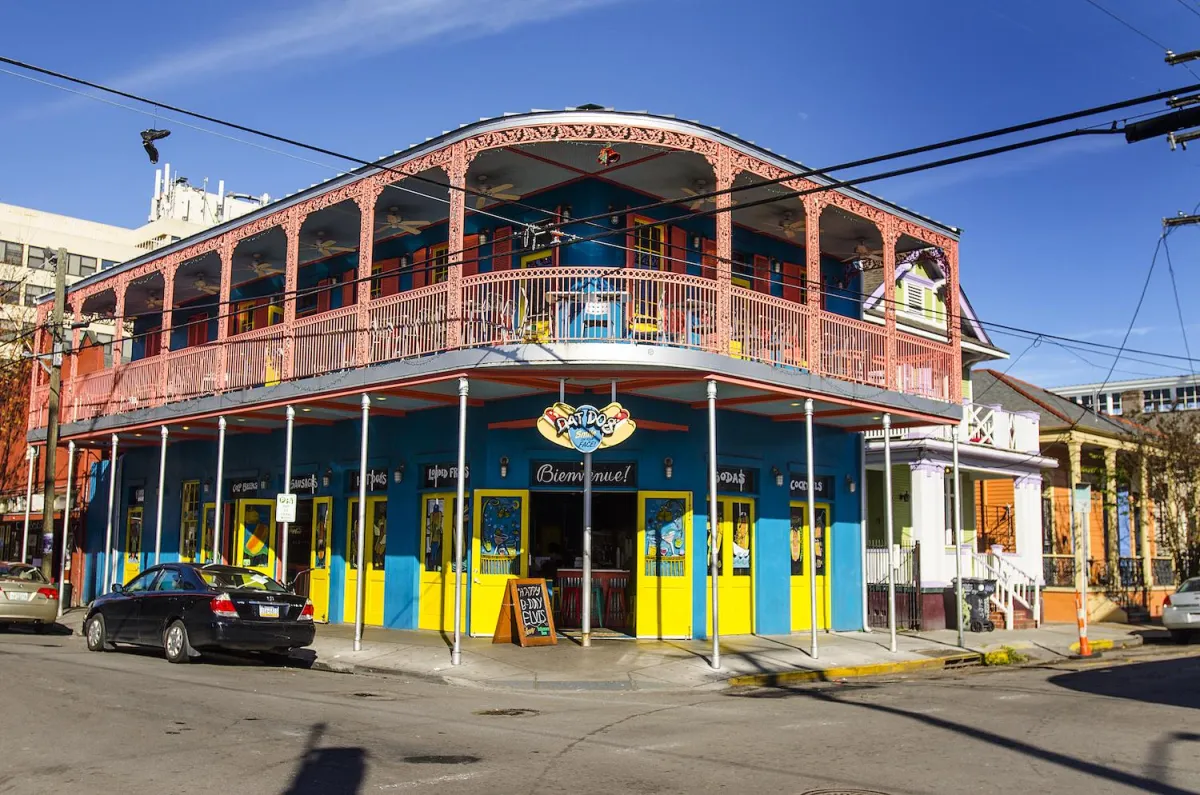 A Taste of New Orleans at Dat Dog: A Must-Visit on Magazine Street