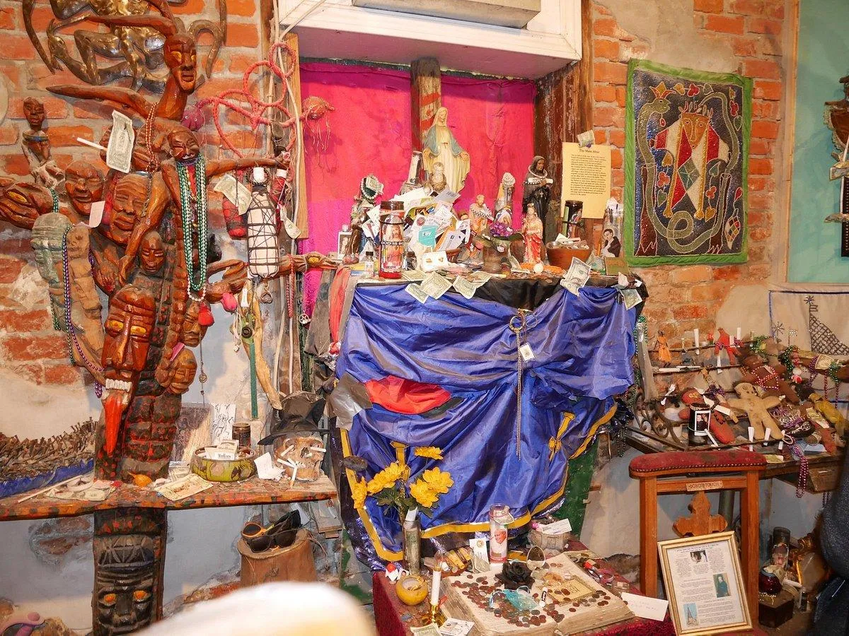 Discover the Magic and Mystery of the Historic Voodoo Museum in the French Quarter