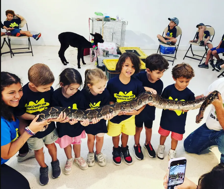 Educational Entertainment: Bringing Learning to Life with Exotic Animals