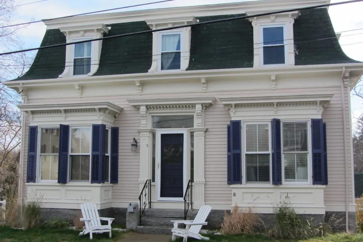 A Birmingham home with a mansard roof