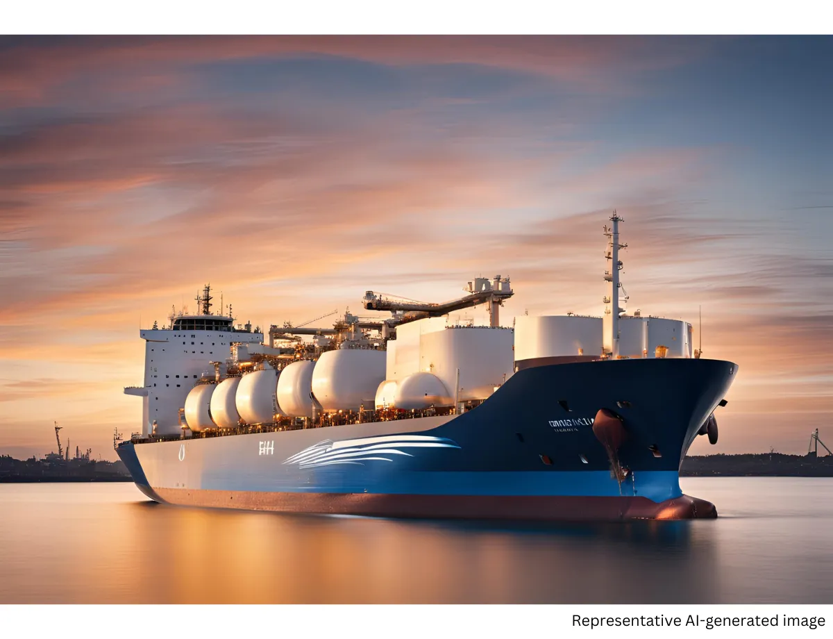 How effective is Methanol as an alternative shipping fuel?