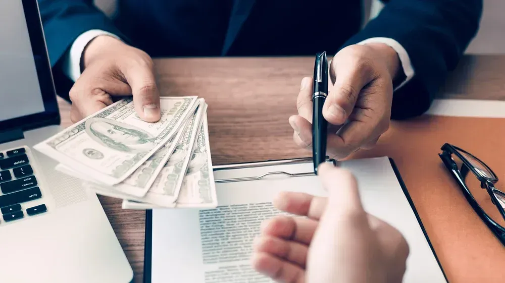 Home Equity Loans vs. HELOCs: Which is Right for You?