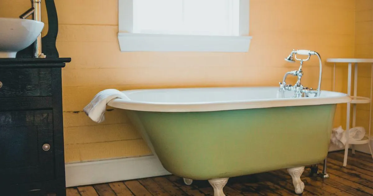 Bathtub design