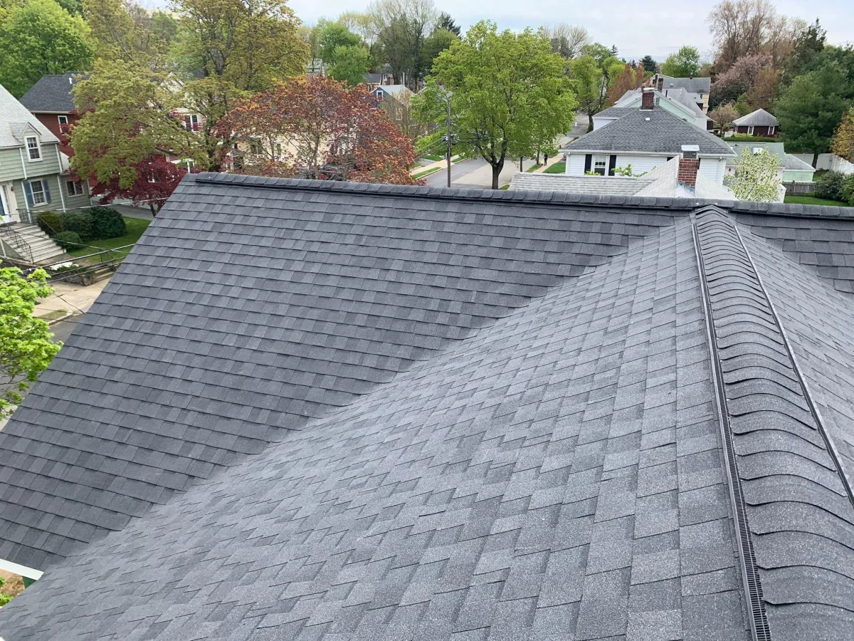 Asphalt Shingle Roof Lifespan – What to Expect & How to Prolong It