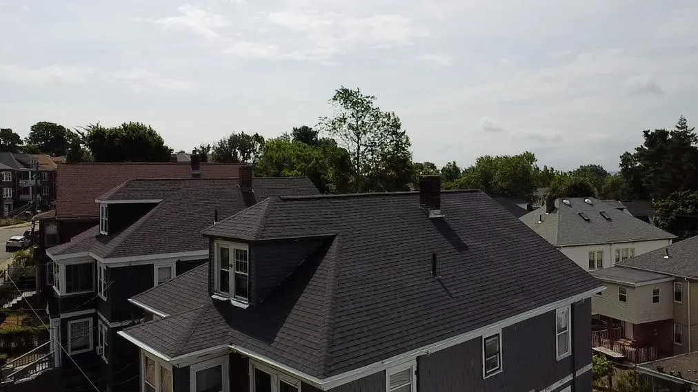 Professional Roofing Services – Quality, Safety & Local Expertise