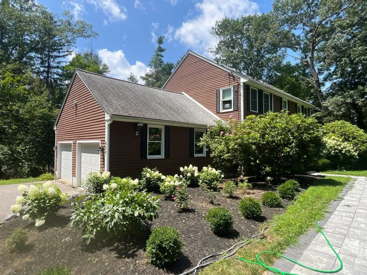 Roofing Cost per Square Foot: Average Pricing Guide