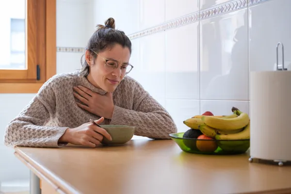 5 Everyday Signs You Might Be Struggling to Swallow Safely