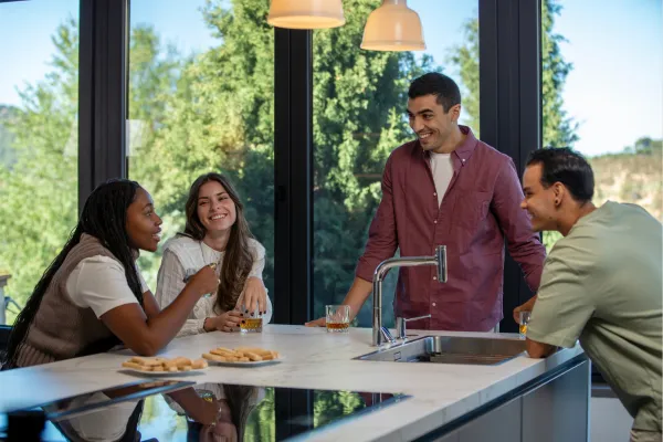 Getting Your Confidence Back in Social Situations