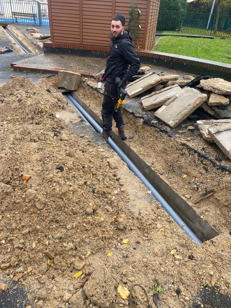 réparation fuites d’eau La Queue-en-Brie / entretien canalisations Val-de-Marne / Enerclim plomberie 94510 / dépannage plomberie La Queue-en-Brie / maintenance canalisations Île-de-France / prévention fuites Val-de-Marne / inspection plomberie La Queue-en-Brie / réparation tuyauterie 94510 / services plomberie entreprises Île-de-France / dépannage urgent canalisations Val-de-Marne / contrôle plomberie résidentielle La Queue-en-Brie / contrats entretien plomberie 94510 / intervention rapide fuites Val-de-Marne / conseils Enerclim plomberie / plomberie professionnelle Île-de-France