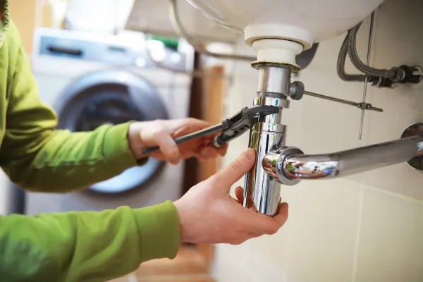 Plumber - Mario Oliva