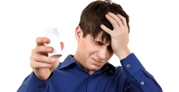 Understanding Medications: Differentiating Between Symptoms and Side Effects