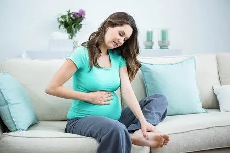 Keeping Your Step During Pregnancy: Managing Foot Discomfort