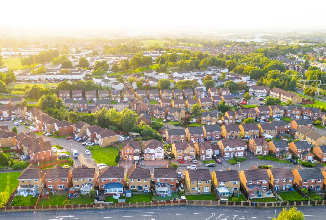 What the LHA Freeze Means for UK Property Investors: Risks & Opportunities