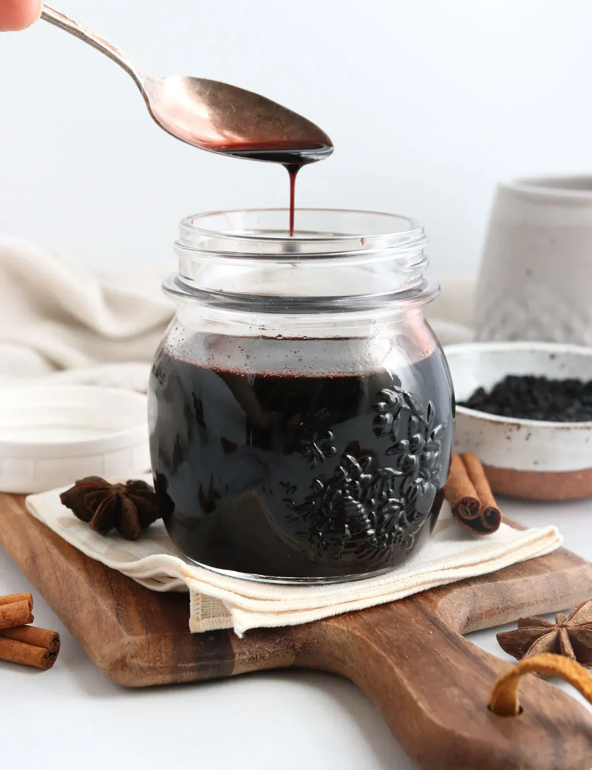 Homemade Elderberry Syrup: A Guide to Making and Using This Powerful Remedy