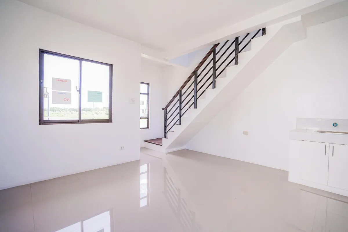 Chelsea - Lanello Heights living area