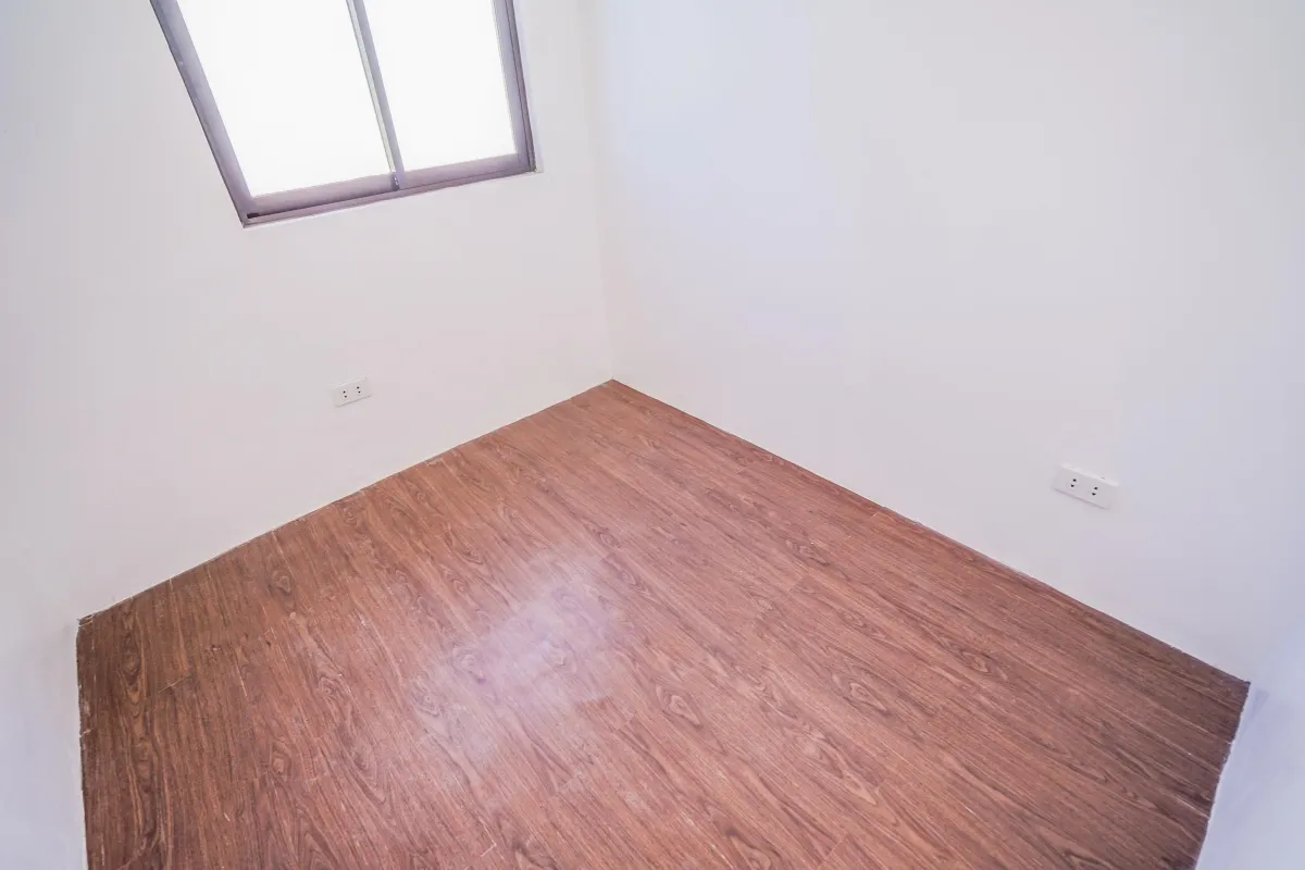 Kathleen Place 5 Ground Floor Toilet and Bath