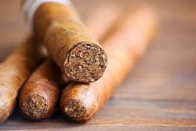 Cigar Unique