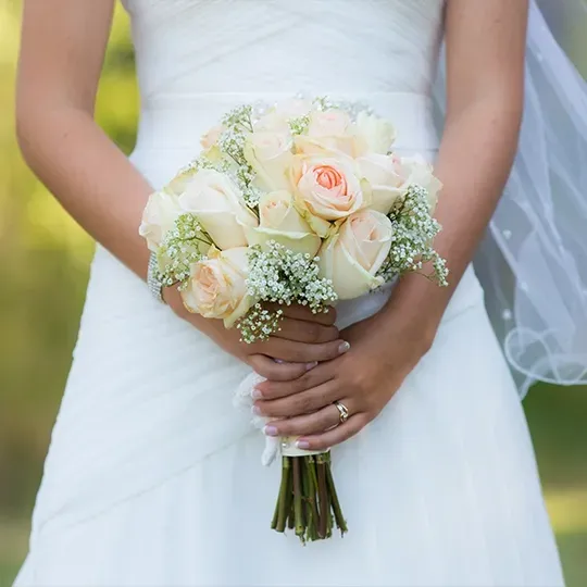 Budget Weddings, and I Mean BUDGET