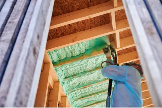 Why 2025 Is the Perfect Time to Insulate Your Home and Save Energy
