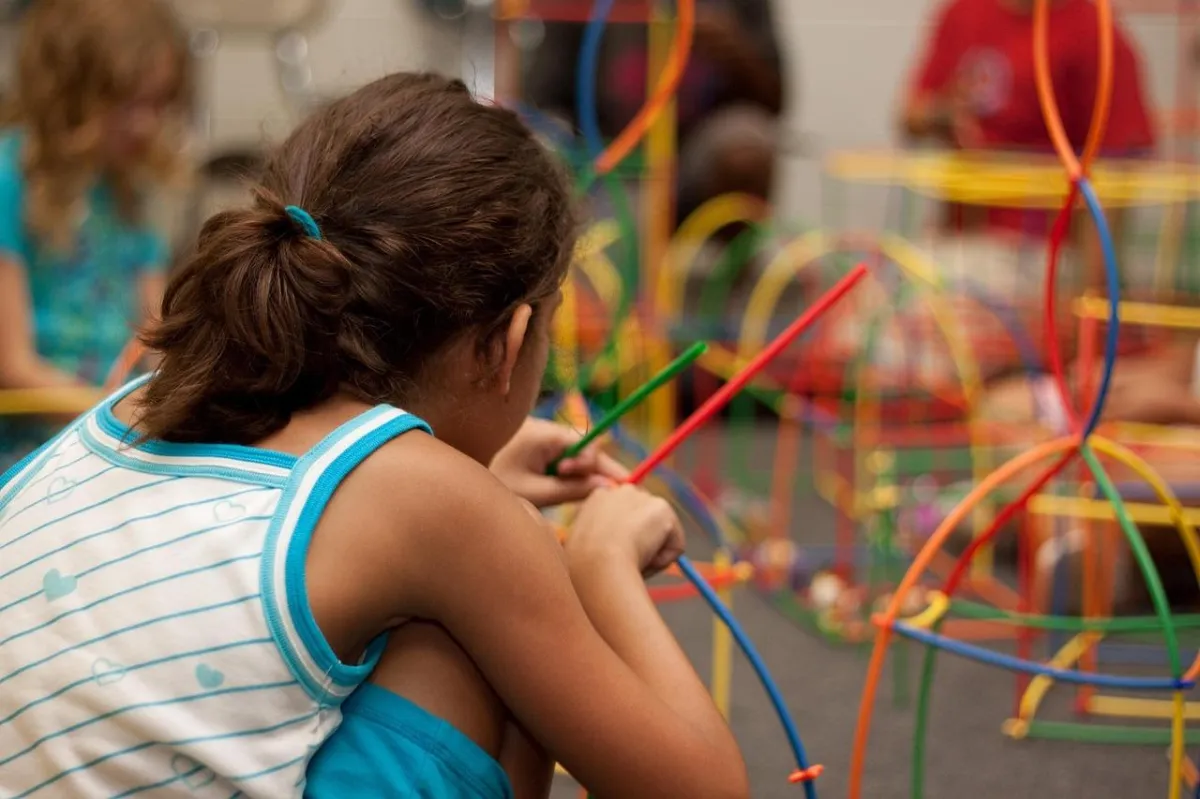 Make the Most of Summer with a Learning Bucket List (That Kids Will Actually Love)