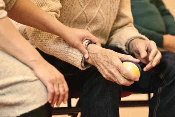 Navigating Senior Care: A Compassionate Guide for Families Starting the Journey