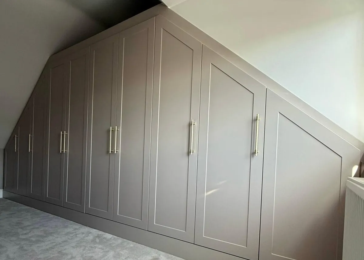 Bespoke fitted wardrobe in a modern Yorkshire bedroom, showcasing floor-to-ceiling storage with a luxury finish – available with 0% finance from JAX Bespoke